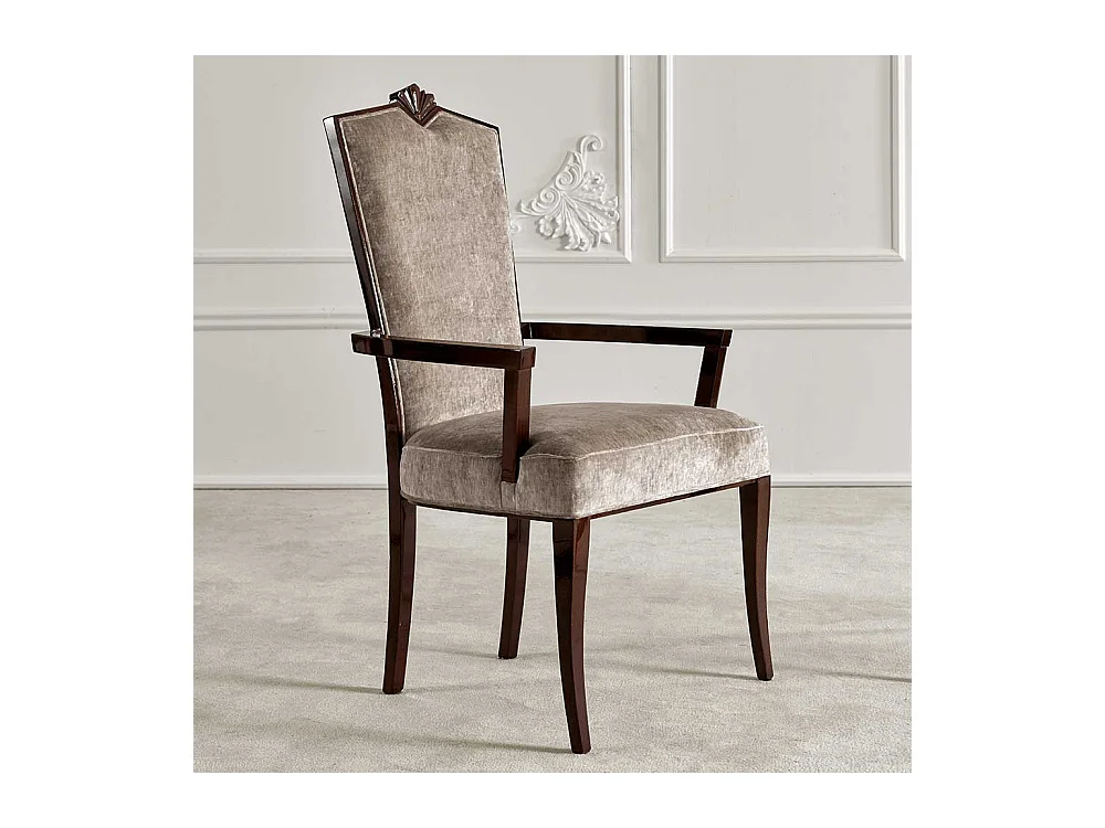 Hochwertiger Armlehnstuhl in italienischem Design hoher Lehne