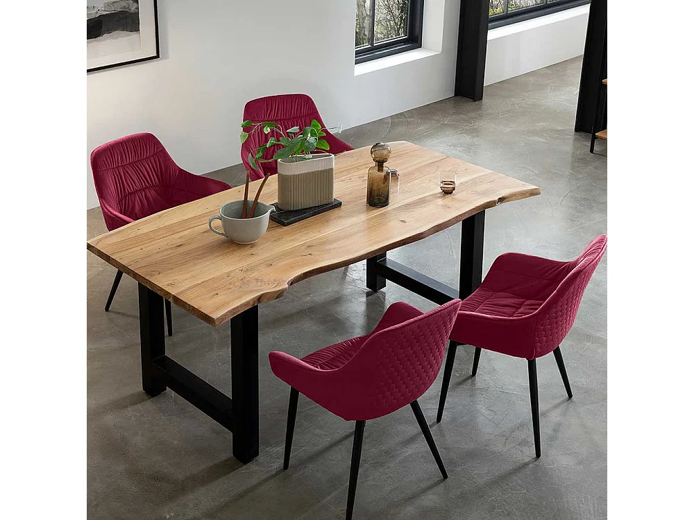 Armlehnenstuhl in Rot Samt Ziernähten