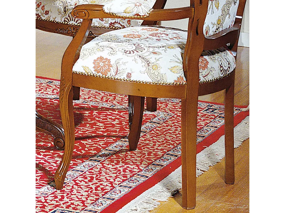 Barock Armlehnenstuhl in Beige gemustert Stoff Nussbaumfarben