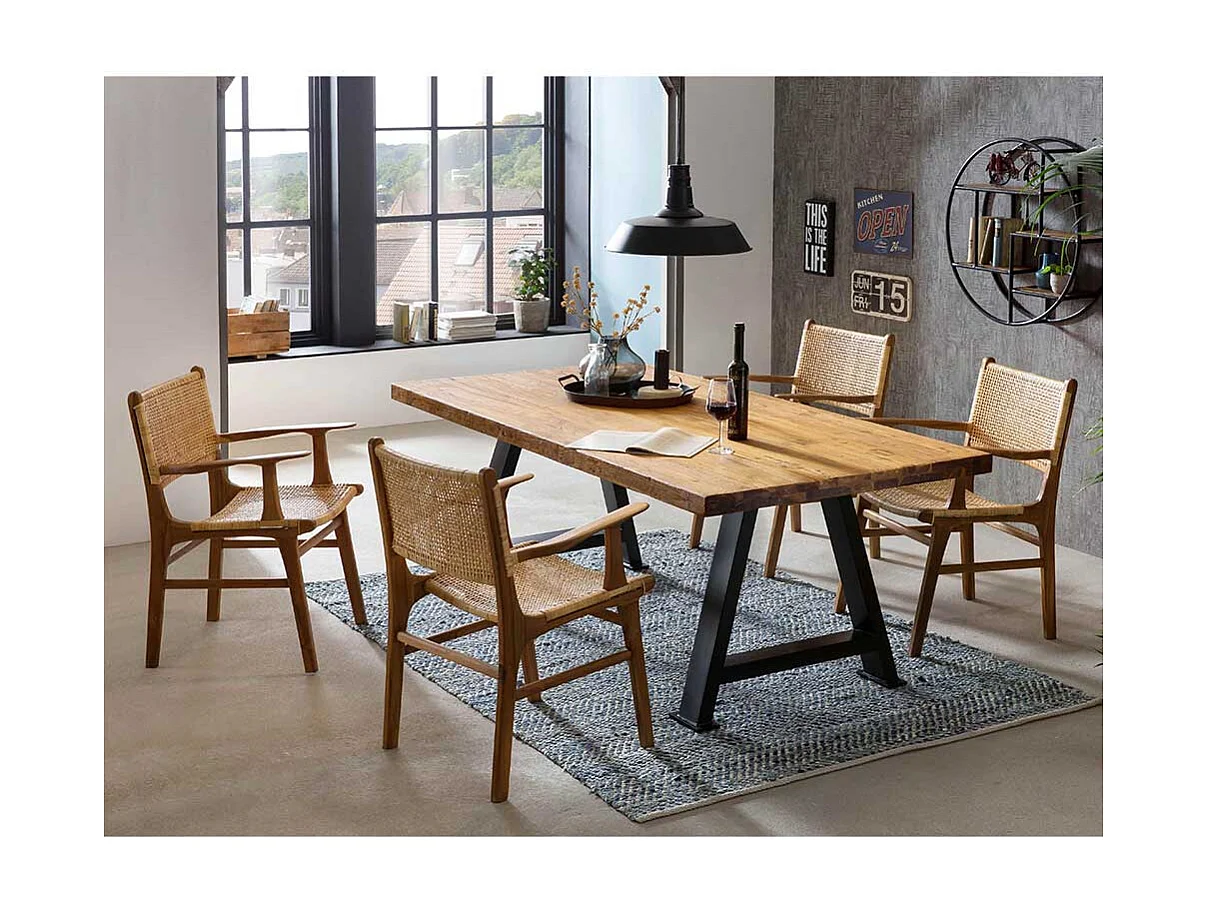 Armlehnstuhl aus Teak Massivholz und Rattan 45 cm Sitzhöhe