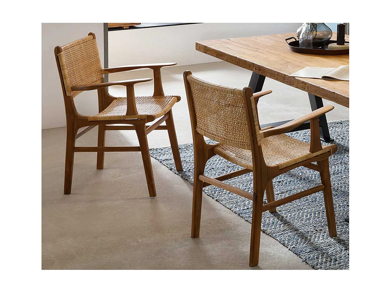 Armlehnstuhl aus Teak Massivholz und Rattan 45 cm Sitzhöhe