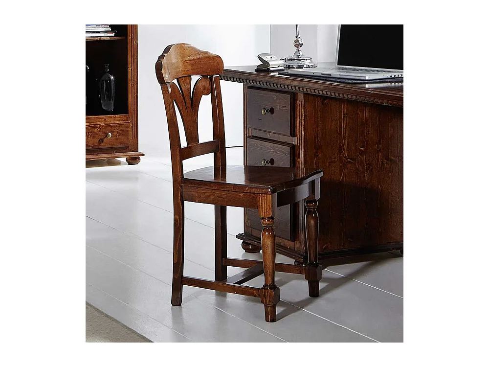 Massivholzstuhl in Braun Fichte