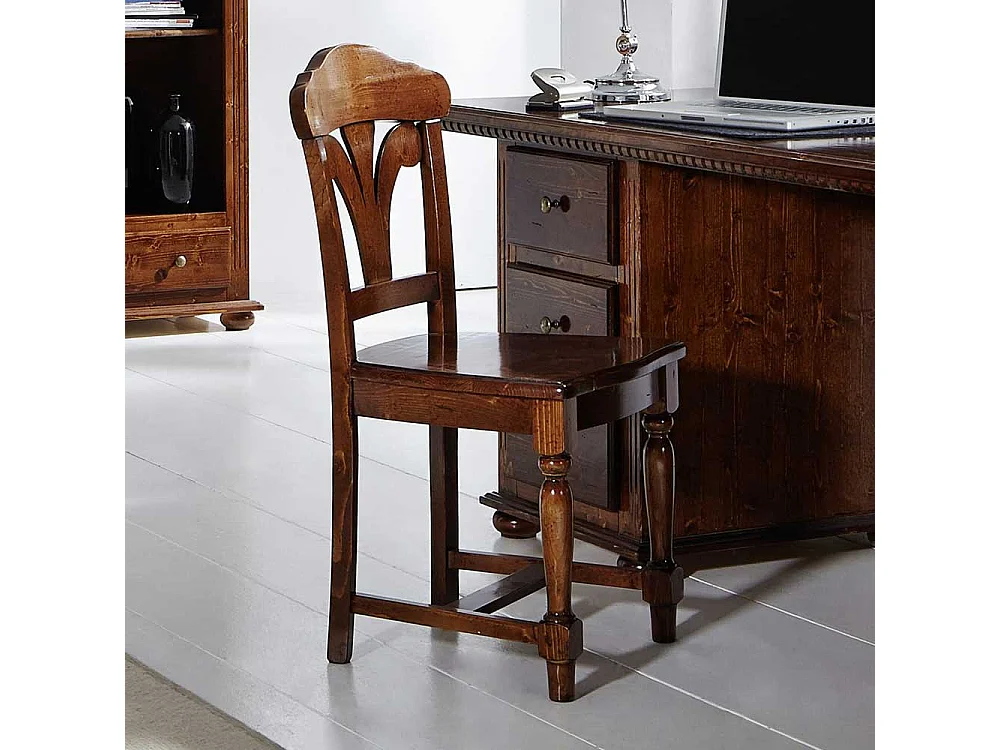 Massivholzstuhl in Braun Fichte