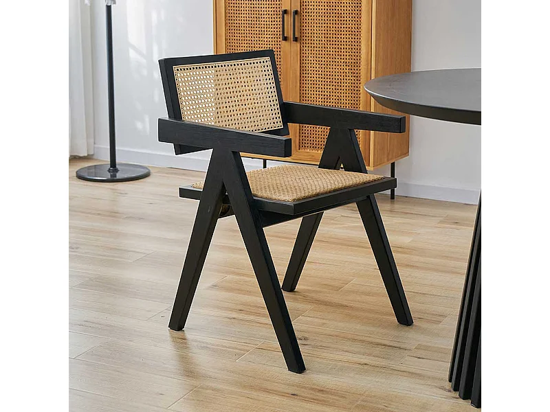 Armlehnstuhl Esszimmerstuhl in Beige und Schwarz