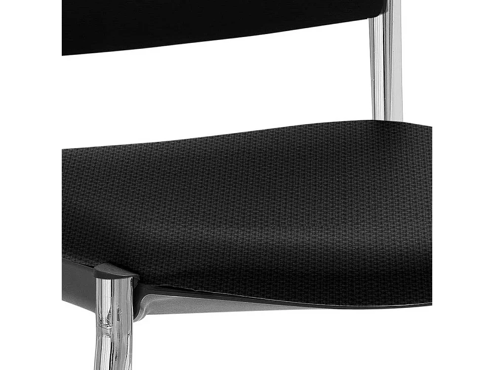 Konferenzstuhl Gestell Chrom Rücken aus Meshgewebe