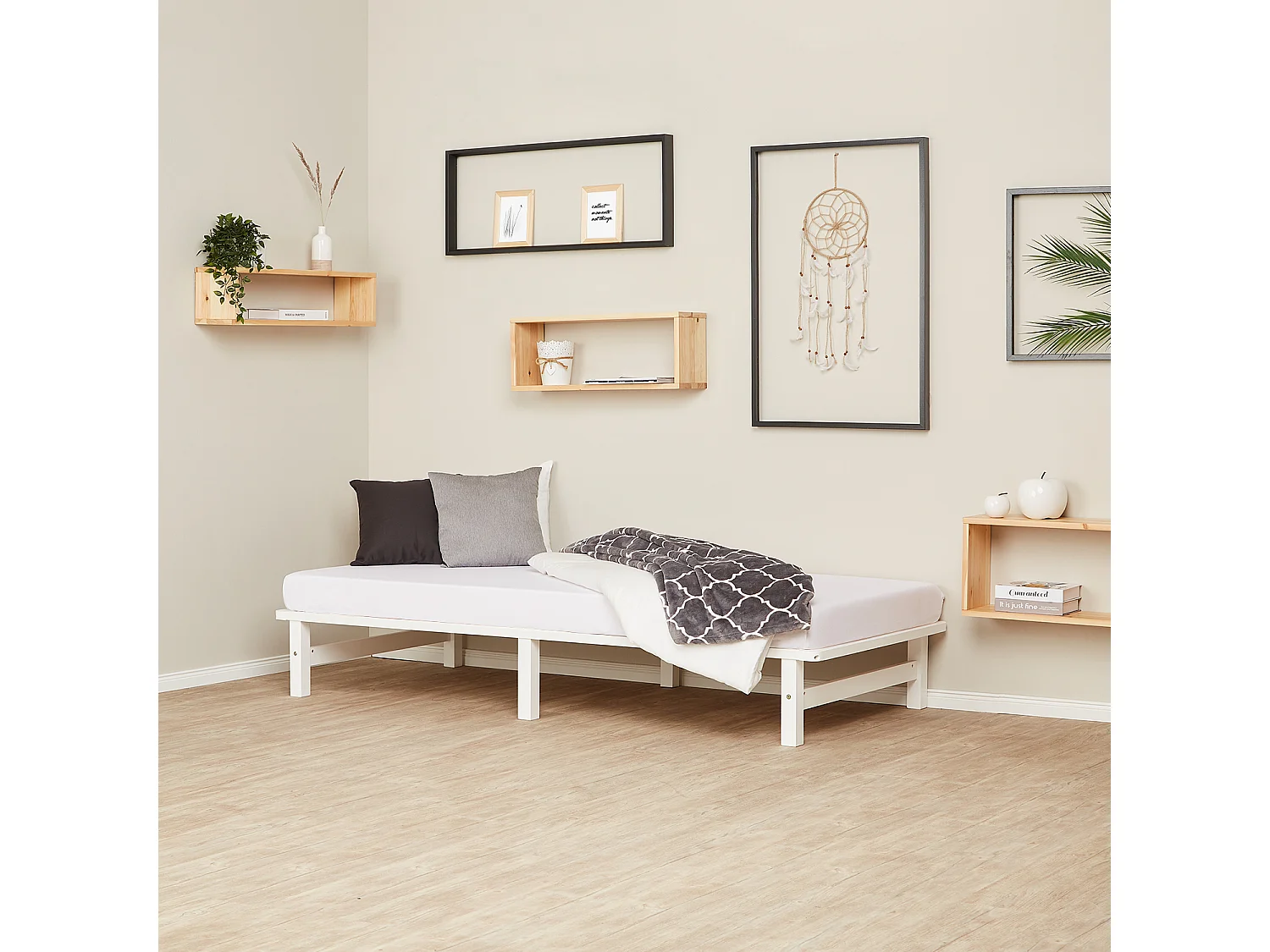 Bedframe 90x200 cm wit Pallet