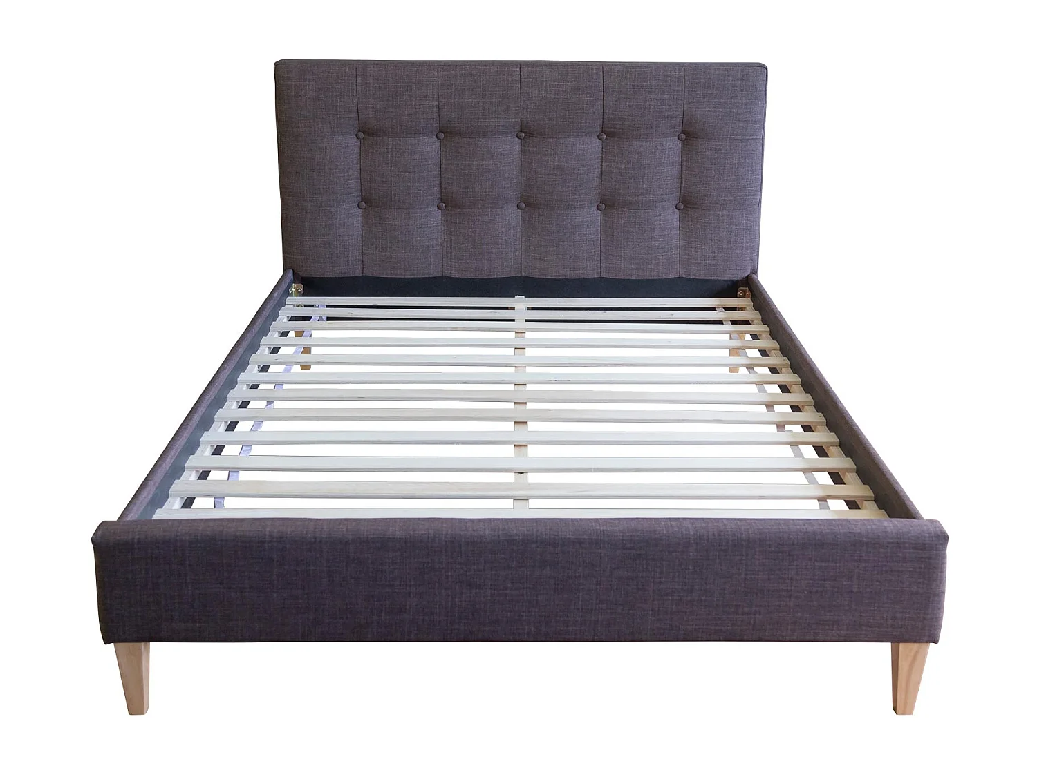 Gestoffeerd bed 140x200 cm bruin