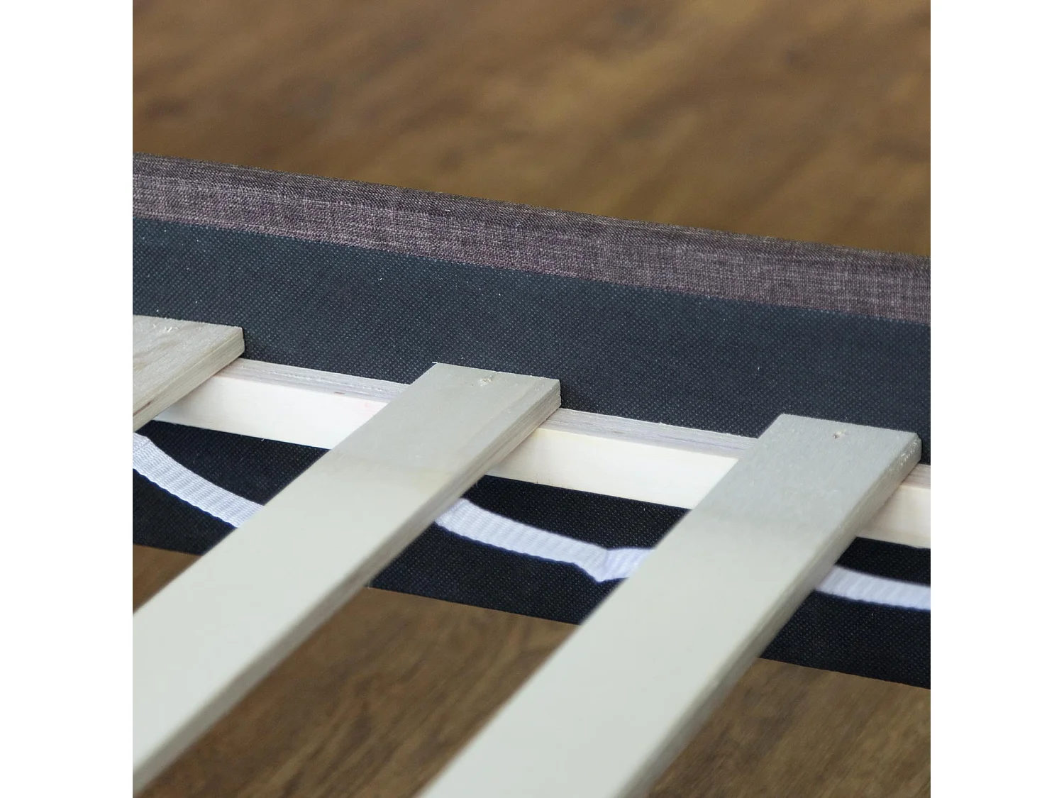 Bedframe 180x200 cm Bruin Superking