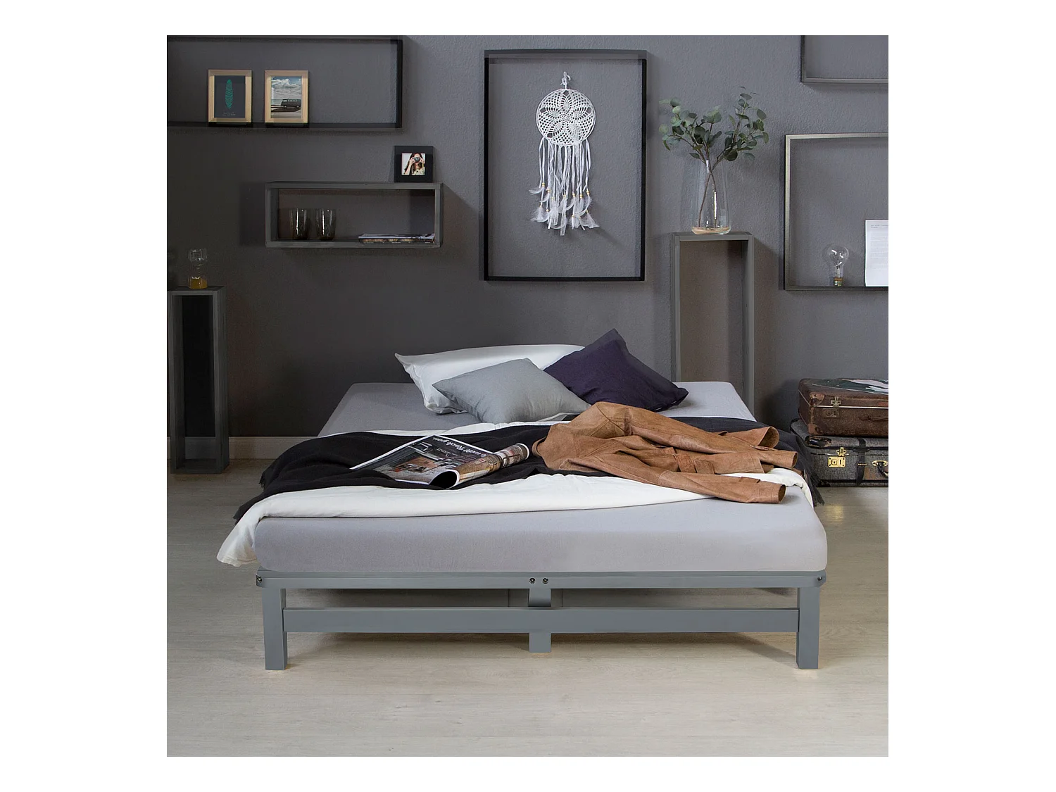 Bett 140x200 cm grau Palett