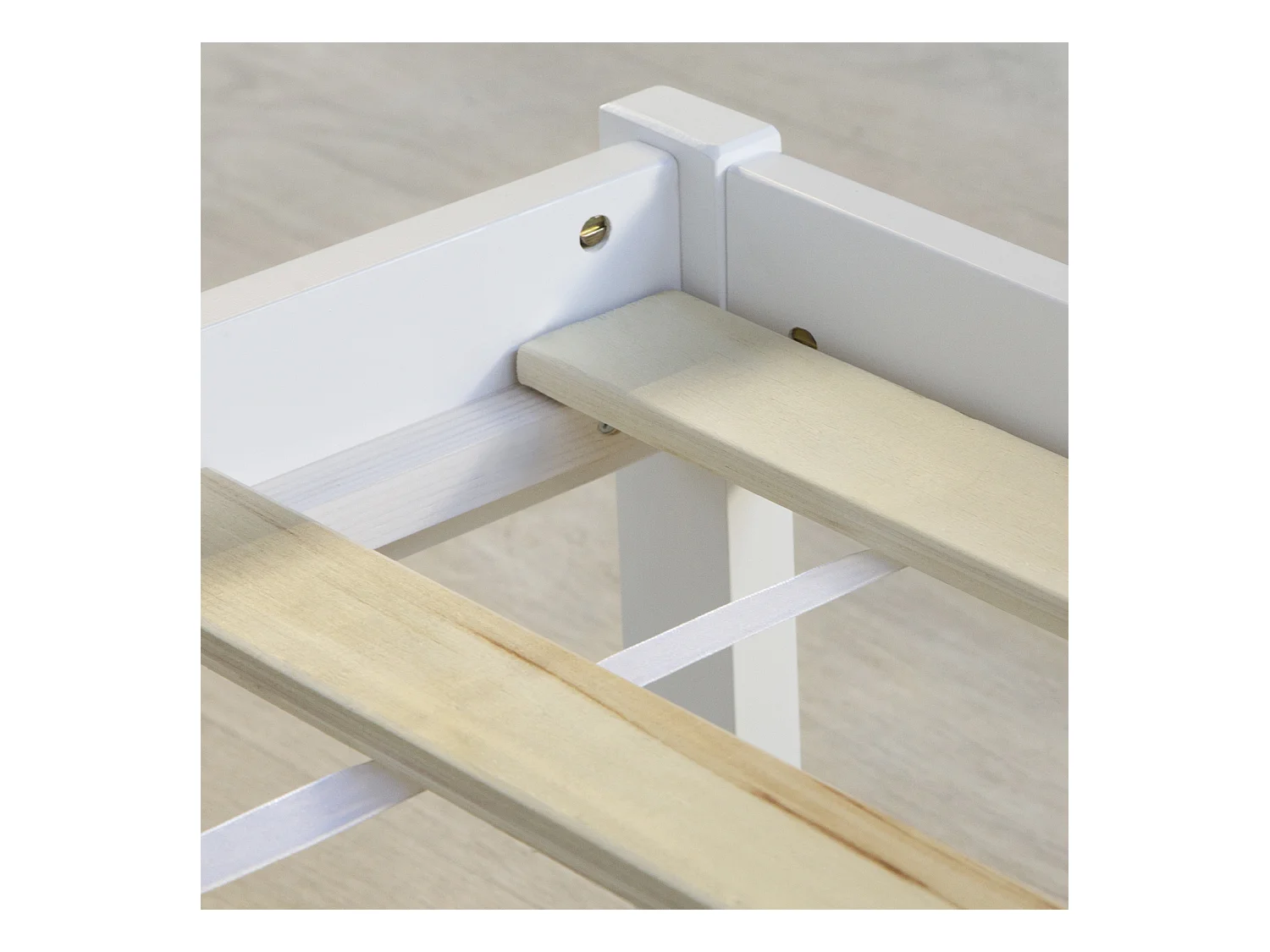 Einzelbett 90x200 cm, weiß, Massivholz Kiefer Rahmenbett