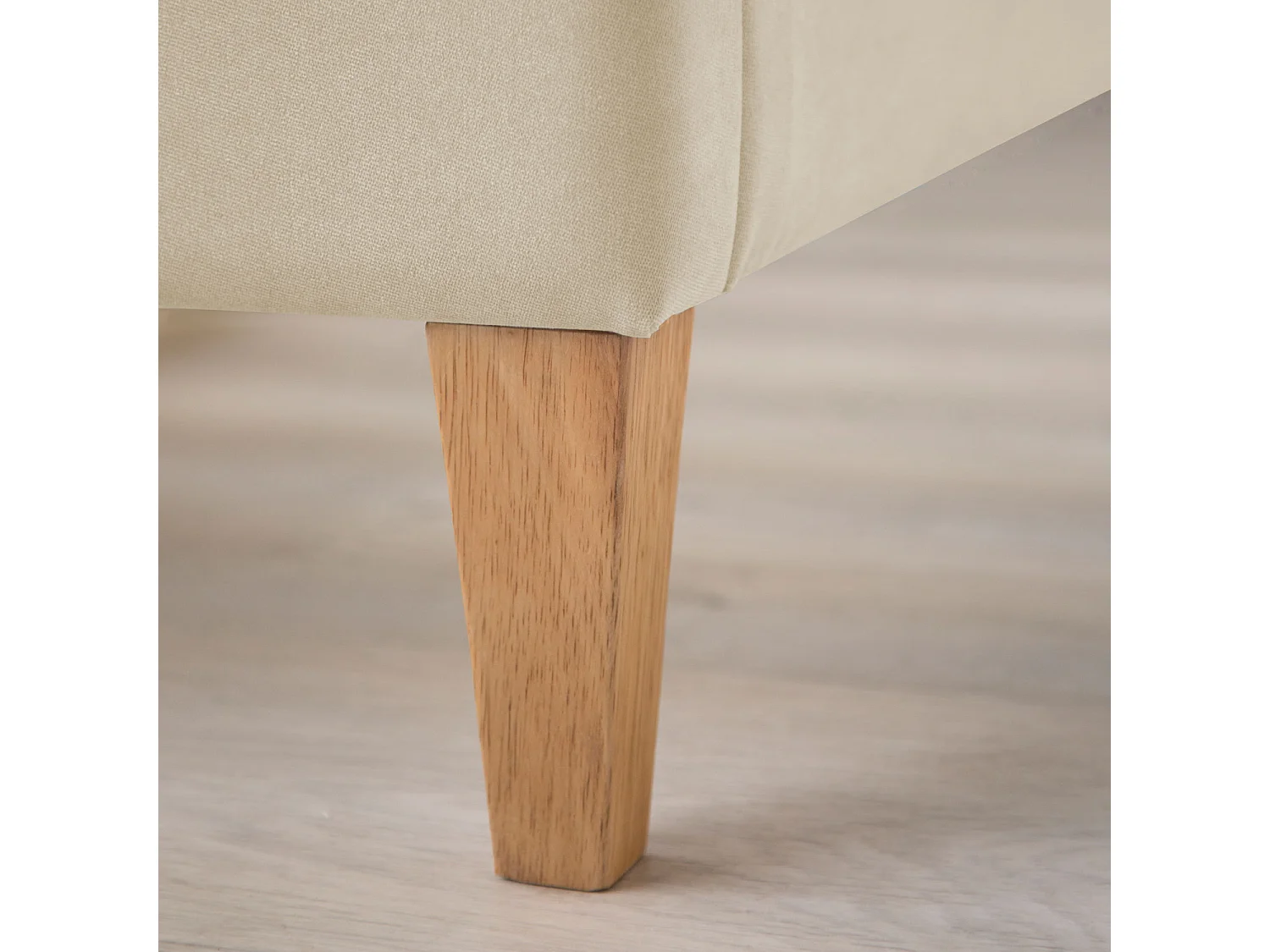 Tapicerowane łóżko 140x200 cm Beżowe