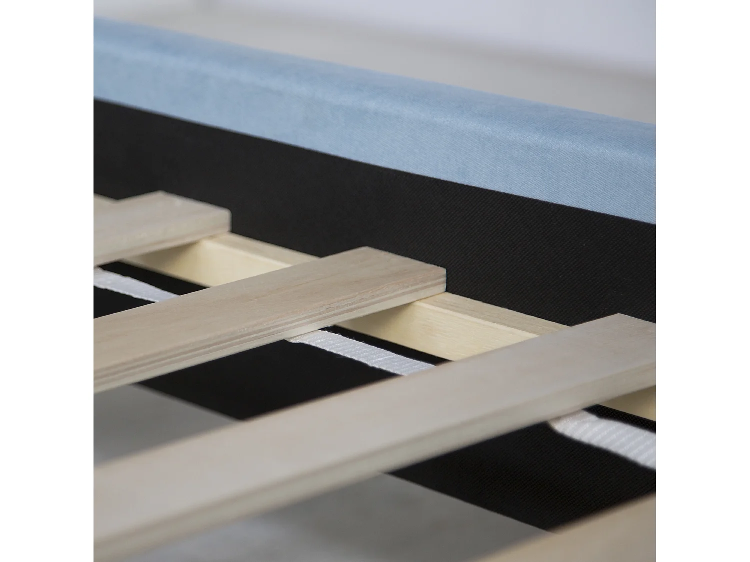 Tapicerowane łóżko 140x200 cm niebieskie