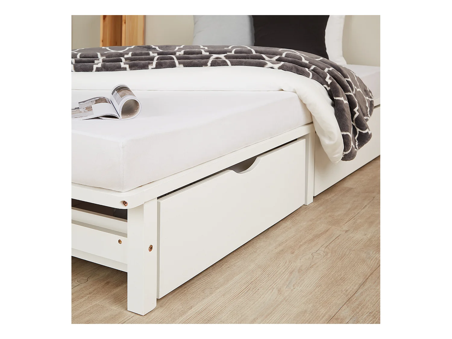 Palettenbett 90x200 cm weiß