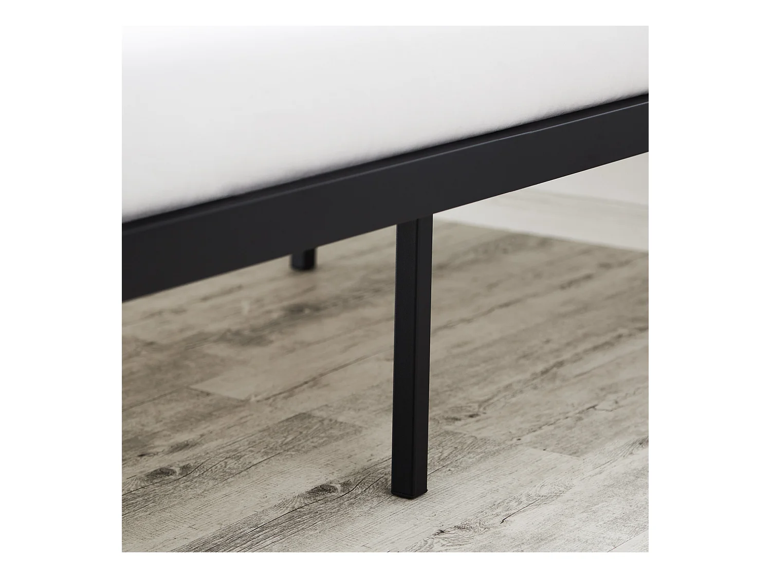 Lit 145x38x205 cm noir