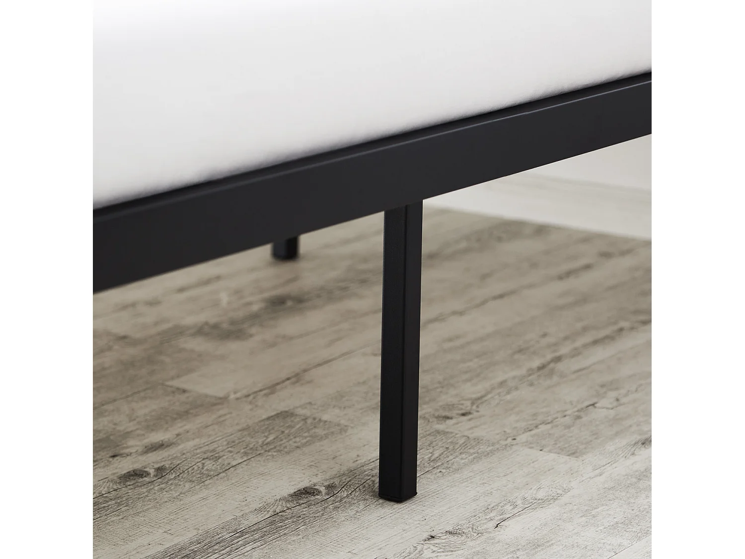 Bett 145x38x205 cm schwarz