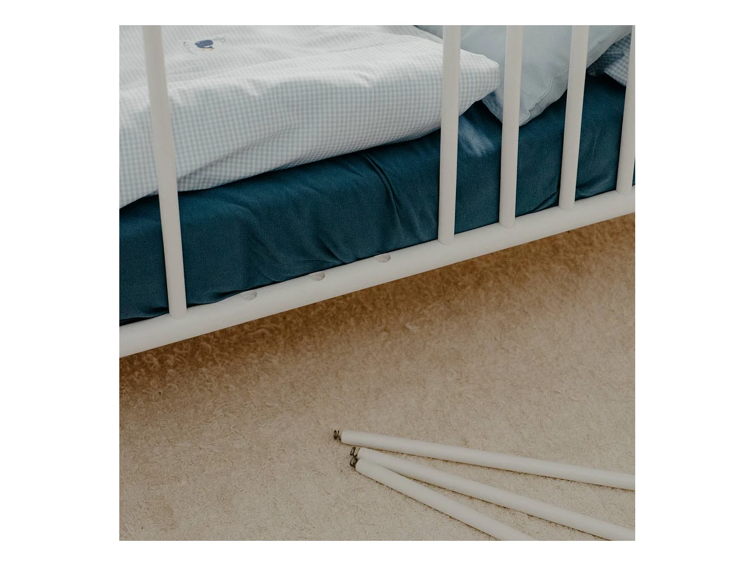 Łóżeczko dziecięce 77x146x84 cm białe