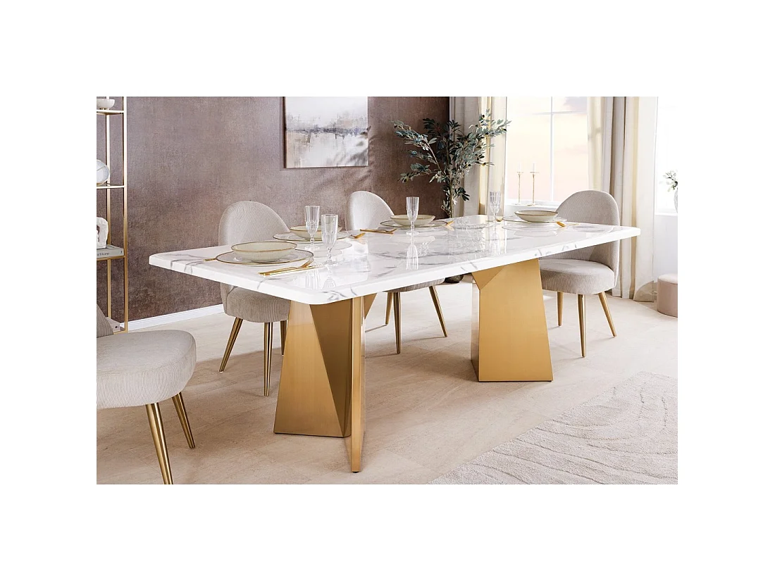 Table de salle à manger OREA – Rectangulaire – Marbre blanc et doré – Pieds métal – Style chic et moderne