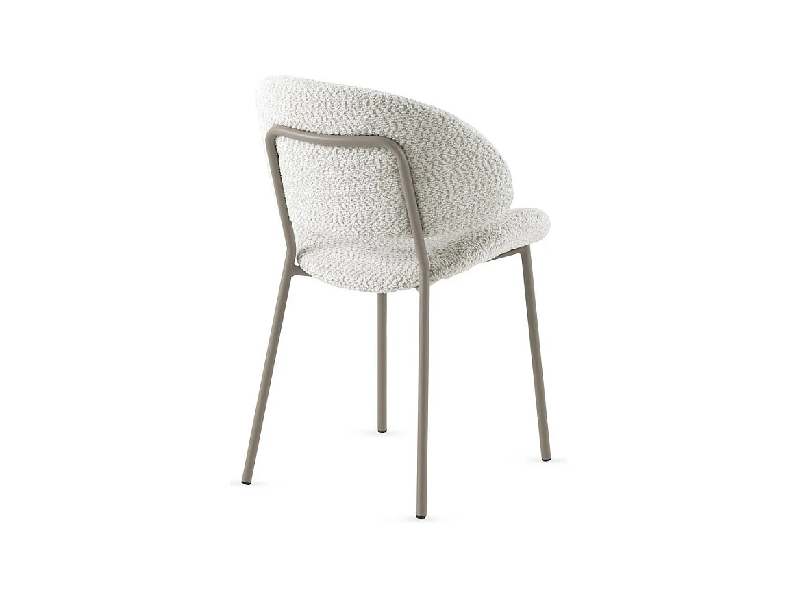 Lot de  4 chaises tapissées de chenille couleur crème