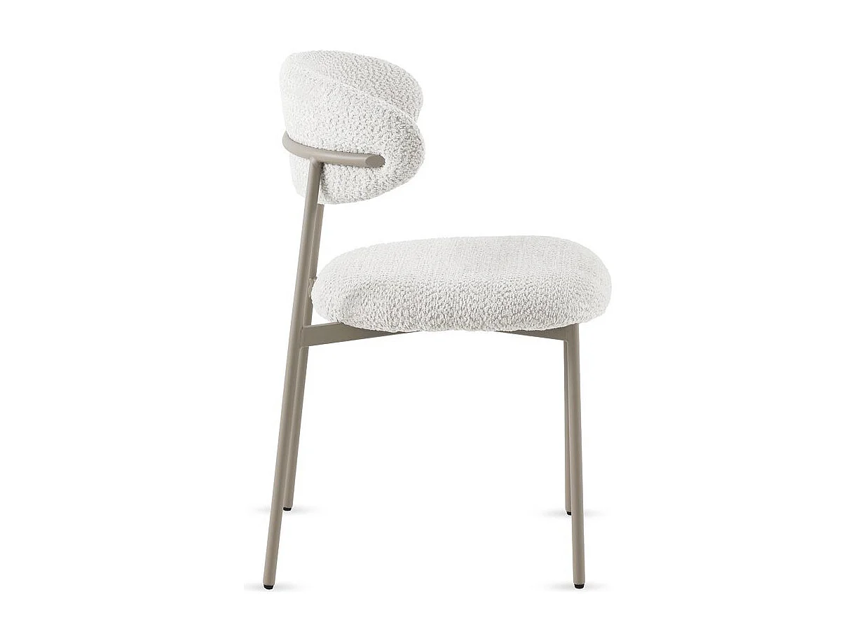 Lot de  4 chaises tapissées en chenille blanche