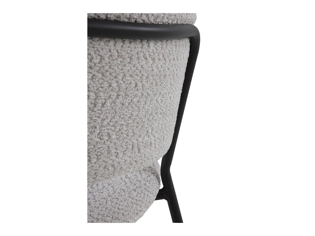 Lot de  4 chaises tapissées de chenille couleur gris clair