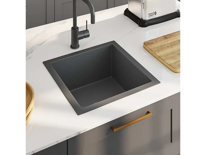 Handgefertigte Küchenspüle aus schwarzem Edelstahl