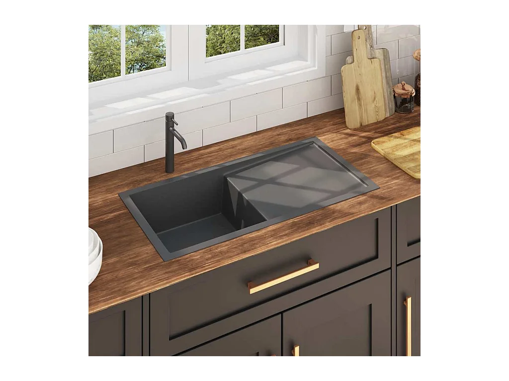 Handgefertigte Küchenspüle aus schwarzem Edelstahl