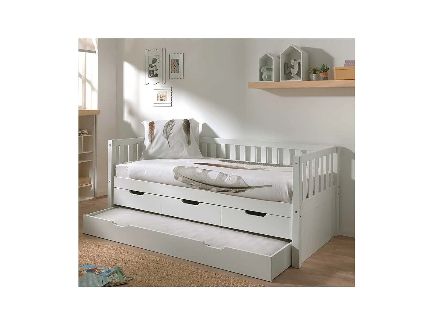 Stauraumbett im Skandi Design Kiefer Massivholz weiß