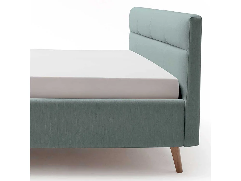 Stauraumbett in Hellblau Webstoff modern