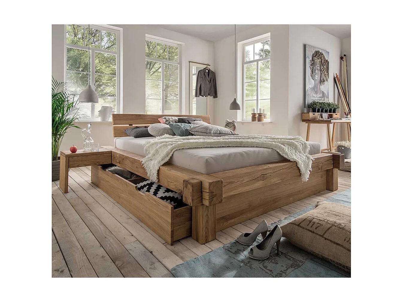 Doppelbett aus Wildeiche Massivholz Schublade (dreiteilig)