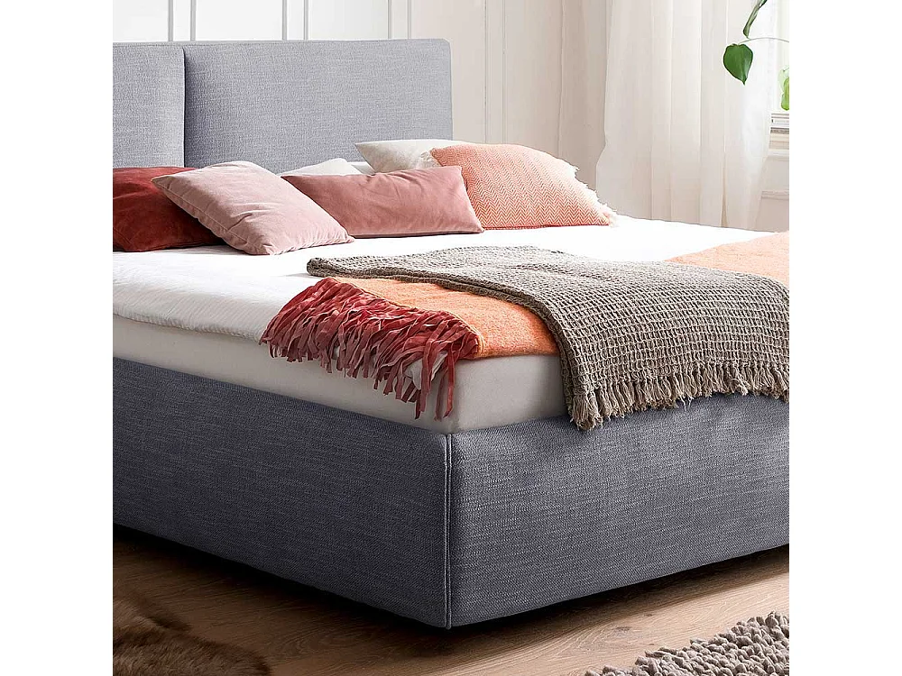 Gepolstertes Bett in Blau Webstoff Bettkasten