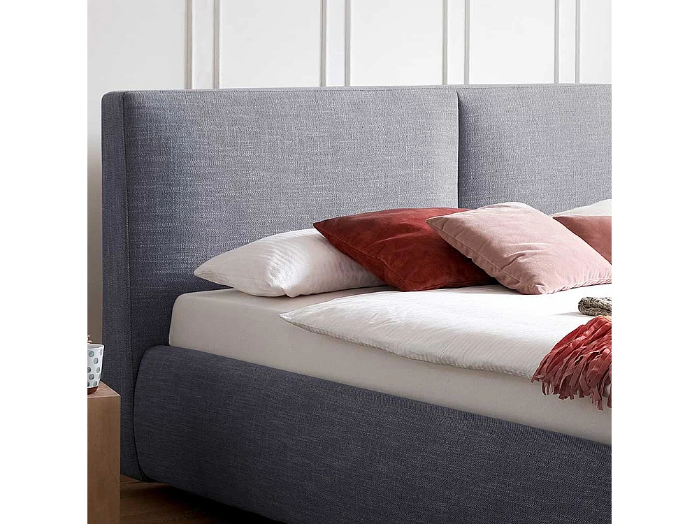 Gepolstertes Bett in Blau Webstoff Bettkasten