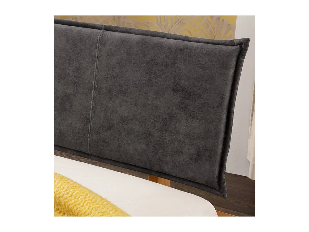 Holzbett Doppelbett aus Massivholz mit Massivholz Oberfläche