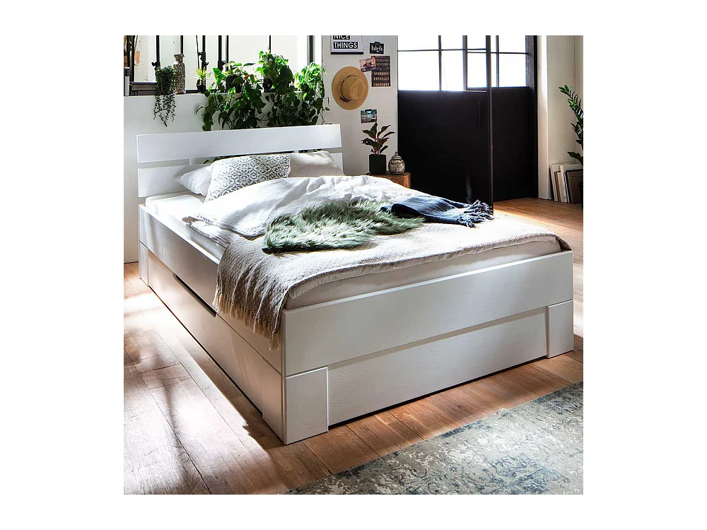 Weißes Fichte Massivholzbett in modernem Design wahlweise mit Bettkasten