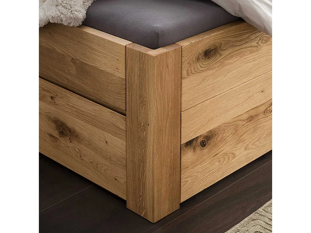 Doppelbett Kastenbett aus Wildeiche Massivholz geölt