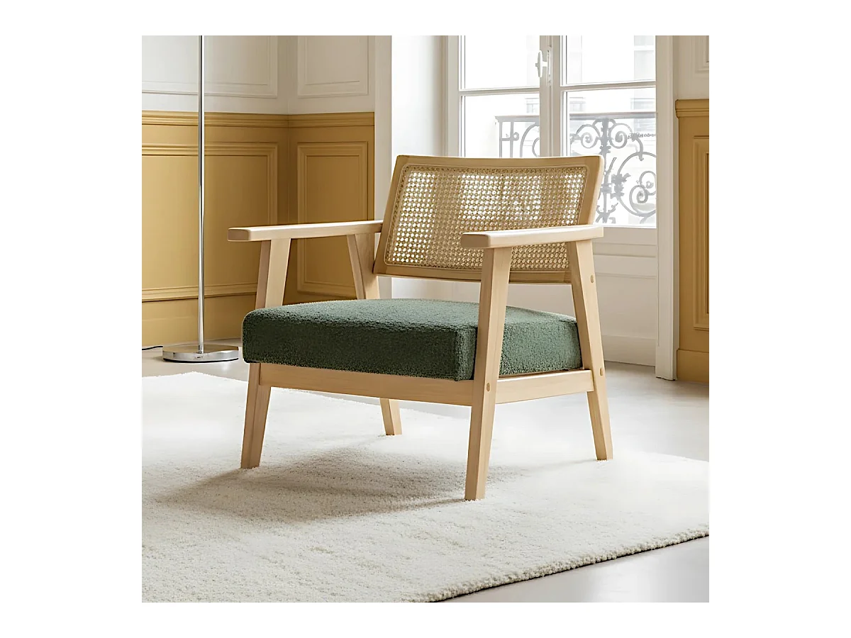 Fauteuil en tissu bouclé vert et cannage naturel - Tim
