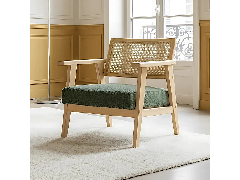 Fauteuil en tissu bouclé vert et cannage naturel - Tim