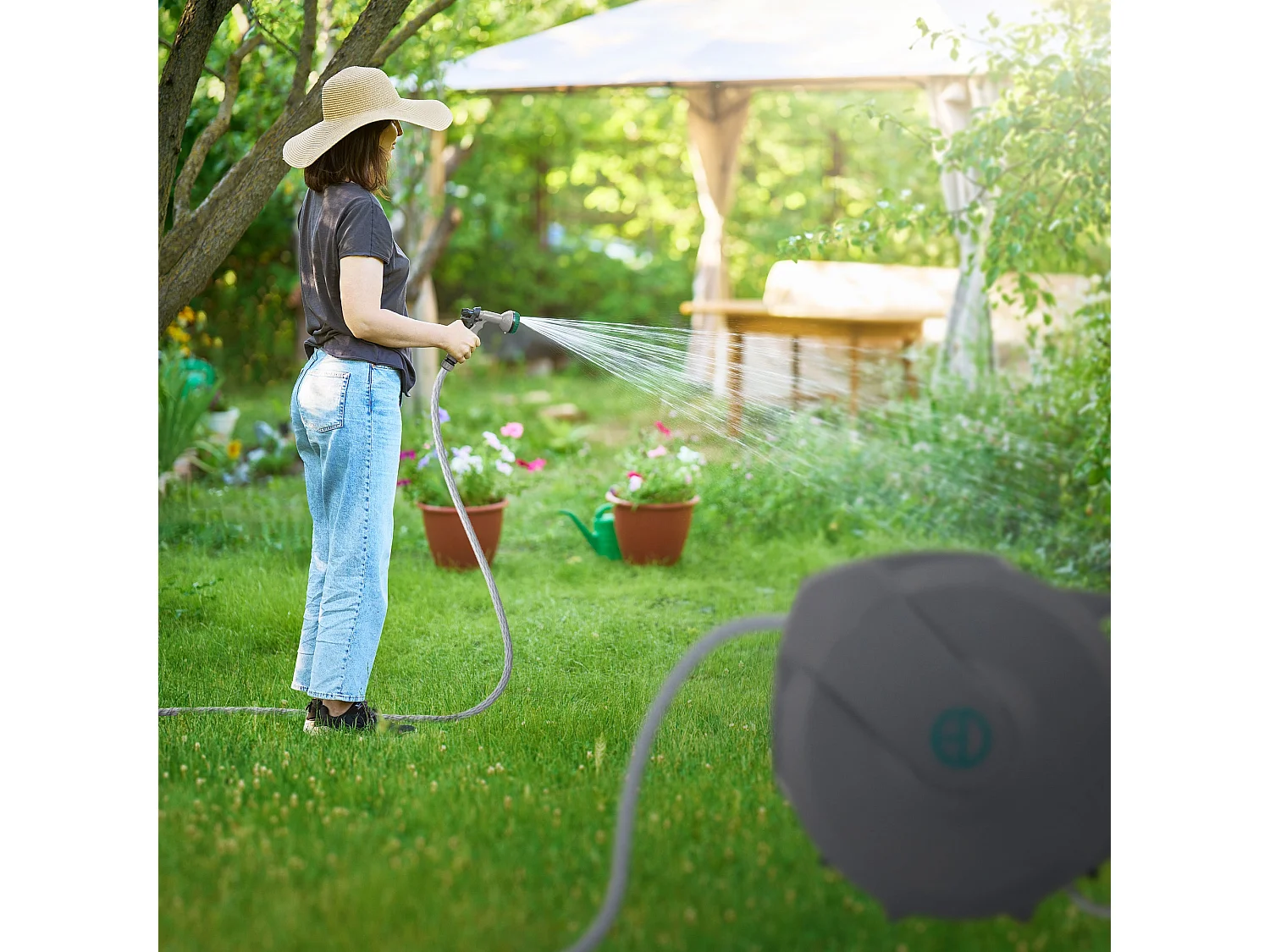 ECD Germany Avvolgitubo da 30 m+2 m grigio portagomma a parete RollUp con arresto di sicurezza e 9 funzioni orientabile 180° avvolgitore da giardino