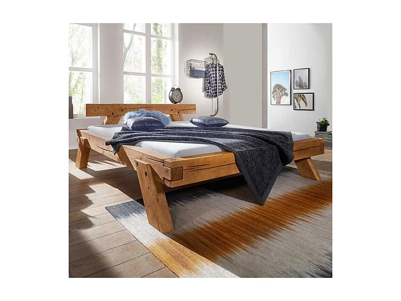 Holzbalkenbett aus Kiefer Massivholz Eiche Honigfarben