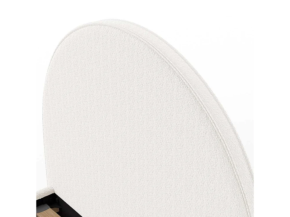 Weißes Polsterbett im Skandi Design Boucle Stoff