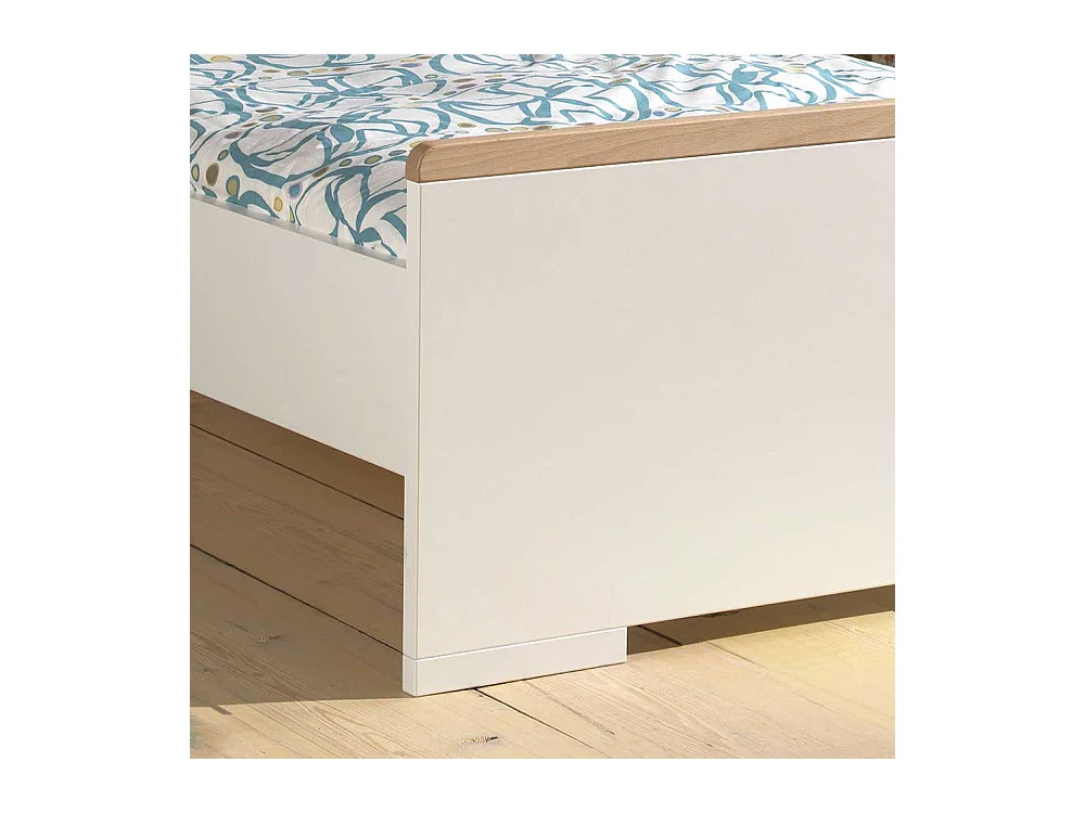 Kinder Jugendbett in Weiß und Buche Nachttisch (zweiteilig)