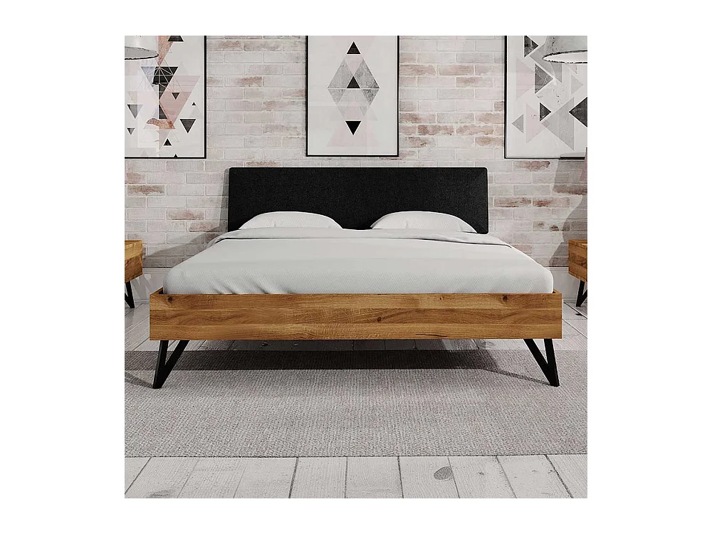 Tiefes Bett aus Wildeiche Massivholz und Stahl gepolstertem Kopfteil