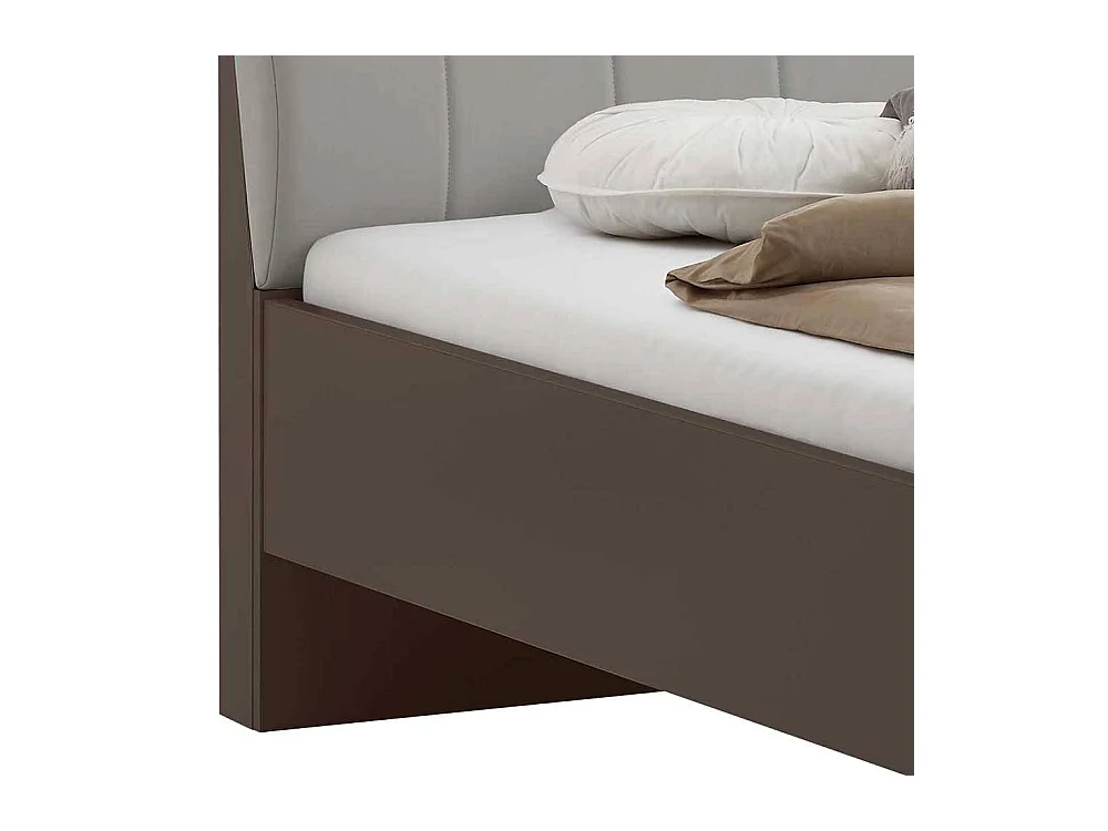 Doppelbett Bett mit Polster Kopfteil in modernem Design