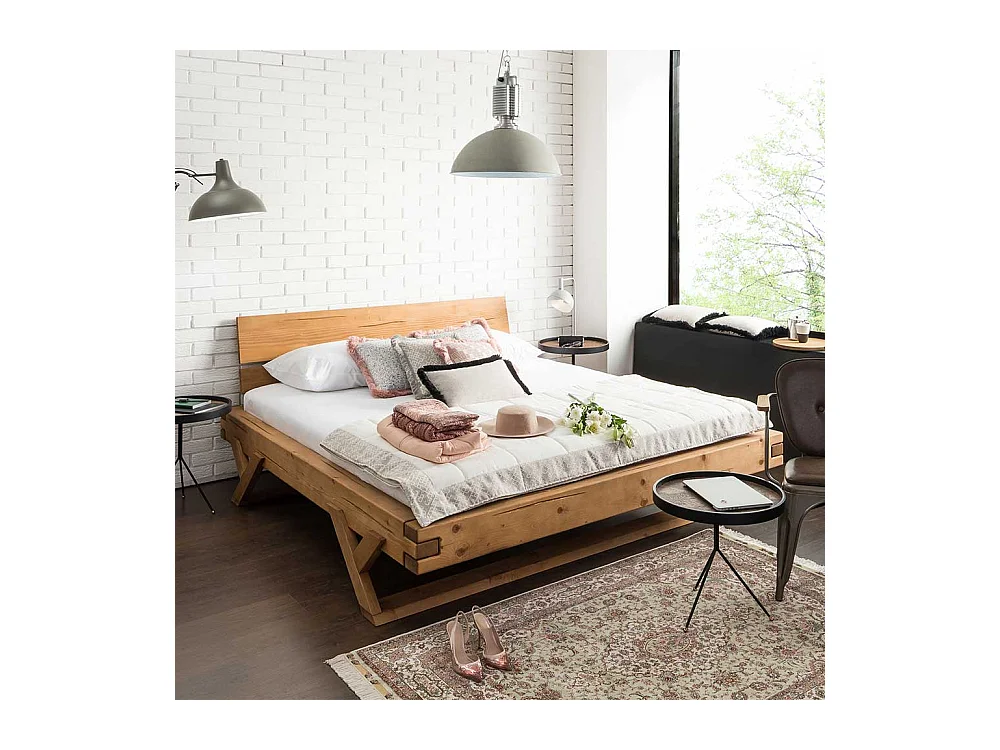 Balken Massivholzbett aus Fichte geölt Kufenfüßen