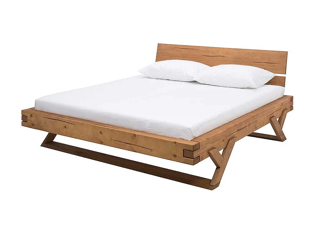 Balken Massivholzbett aus Fichte geölt Kufenfüßen