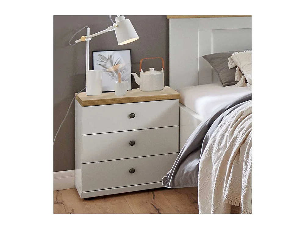 Grosse Betten im Landhausstil Weiß und Eiche Bianco