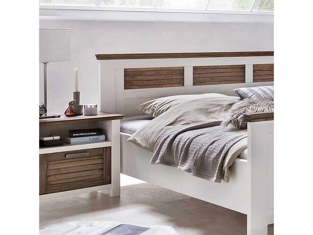 Bett in Weiß Braun Kiefer