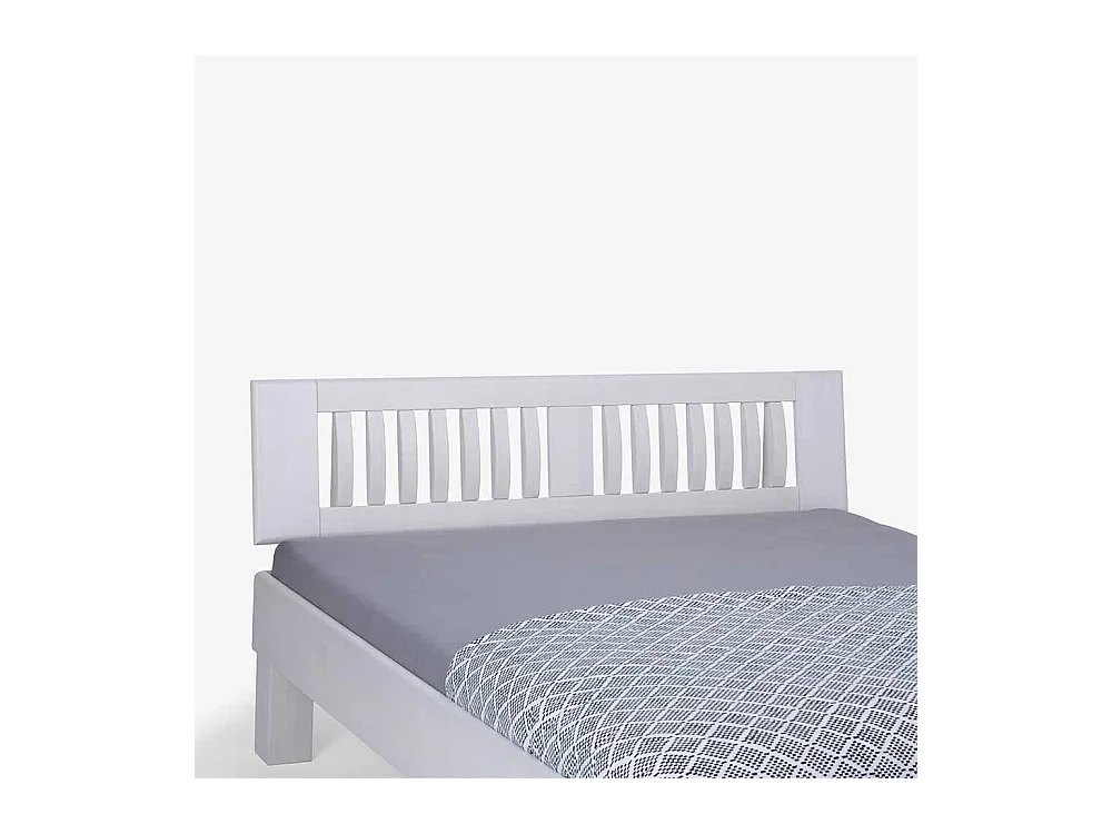 Massivholzbett in Weiß lackiert Buche