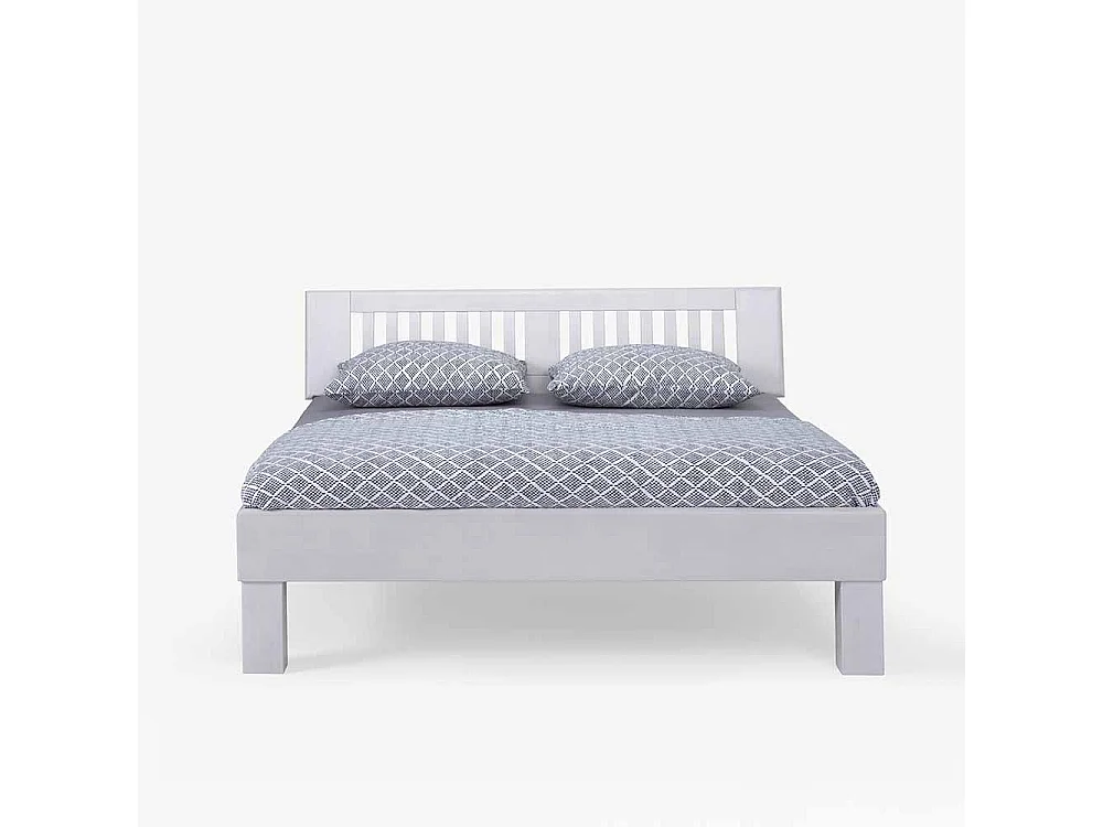 Massivholzbett in Weiß lackiert Buche