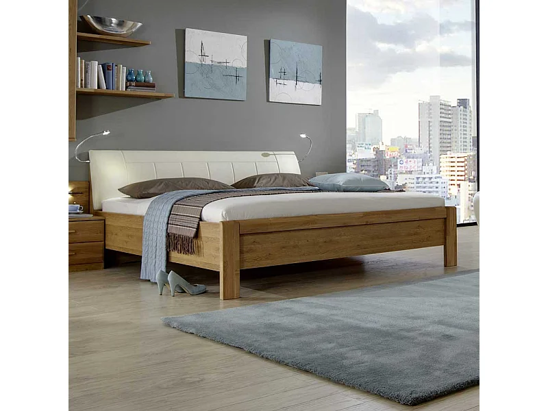 Eichebett mit Polsterkopfteil 180x200