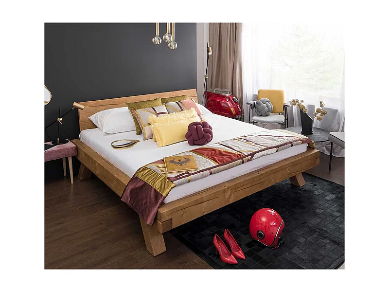 Balken Holzbett aus Fichte Massivholz rustikalen Landhausstil